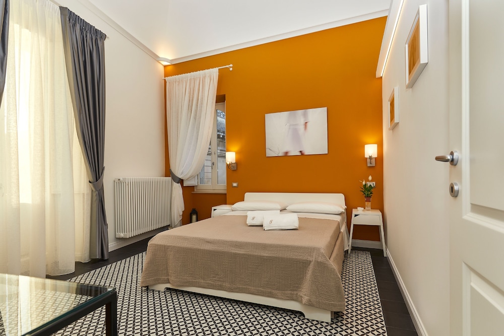 Deluxe Double Room, City View