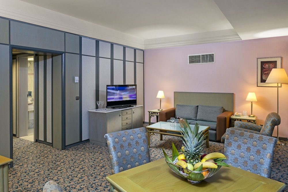 Deluxe Quadruple Room