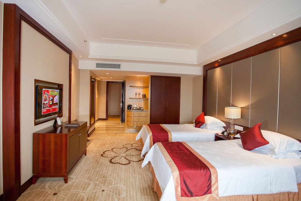 Deluxe Room, 2 Twin Beds - Photo 3