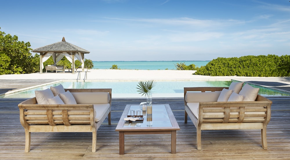 3 Bedroom Beach House - Photo 3