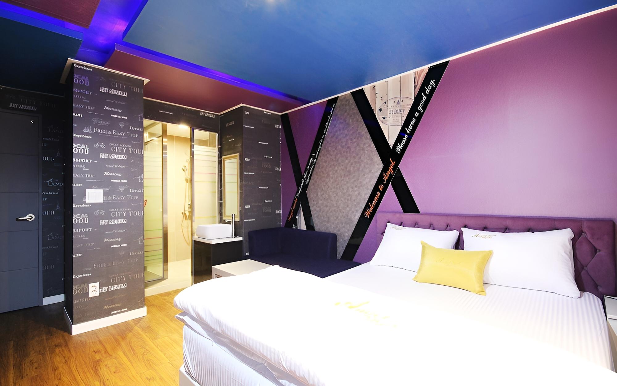 Room (Standard Room) - Photo 5