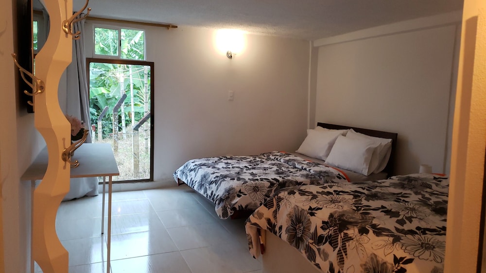 Grand Quadruple Room, Multiple Beds photo 1
