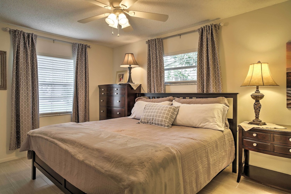 House (4 Bedrooms) photo 1