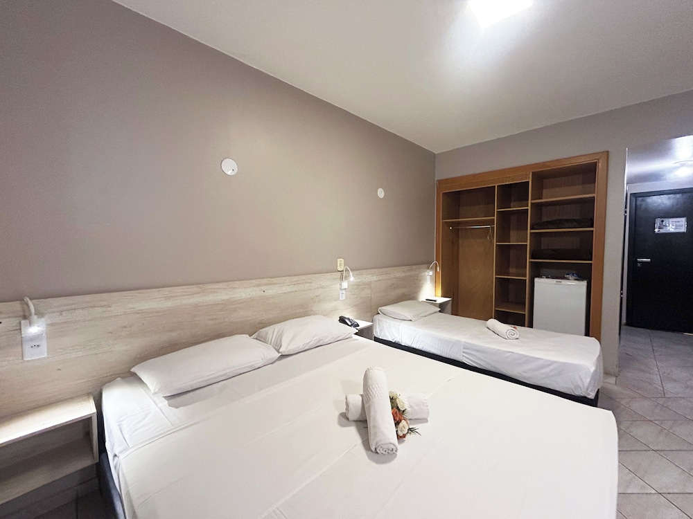 Standard Triple Room photo 3