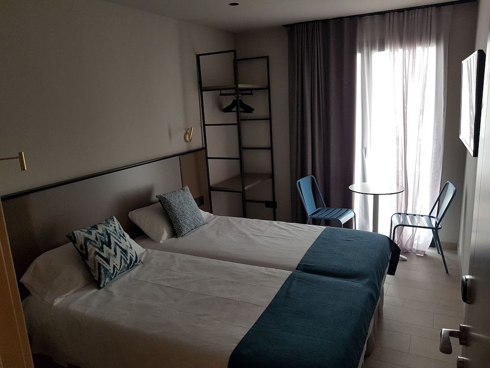 Comfort Double Room, Balcony