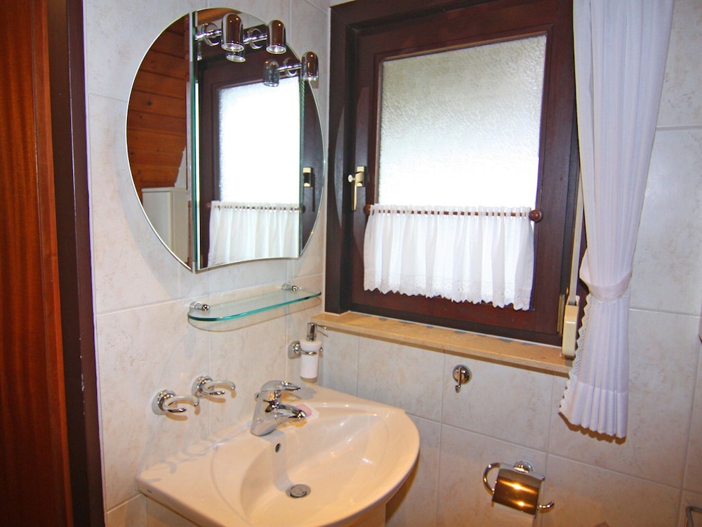 House photo 2