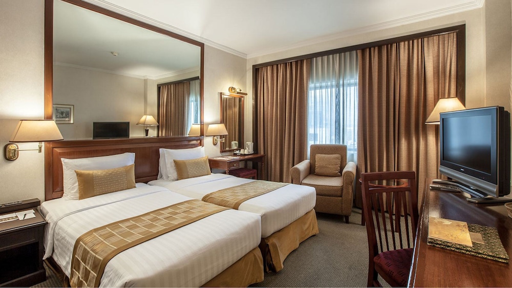 Superior Room, City View photo 2