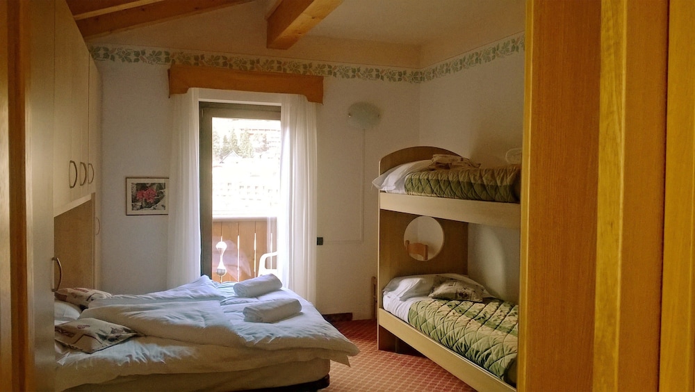 Quadruple Room photo 2