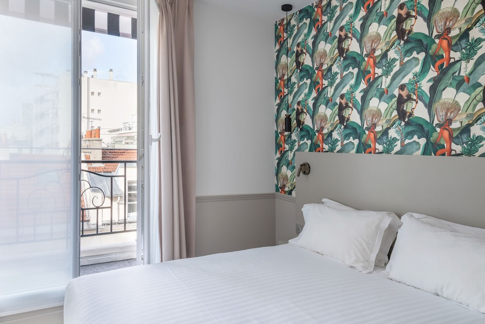 Standard Double Room, Balcony, City View photo 1