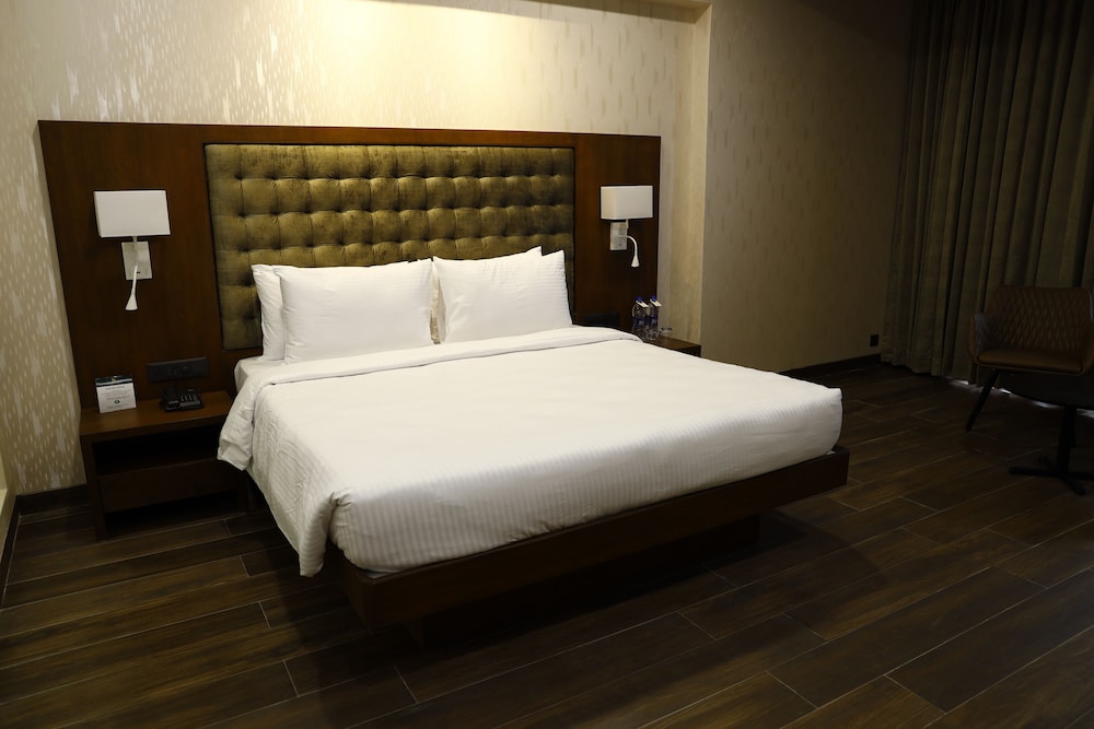 Premium Room - Photo 6