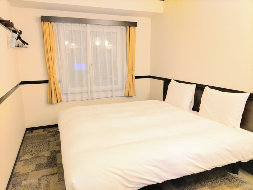 Deluxe Double Room, Smoking