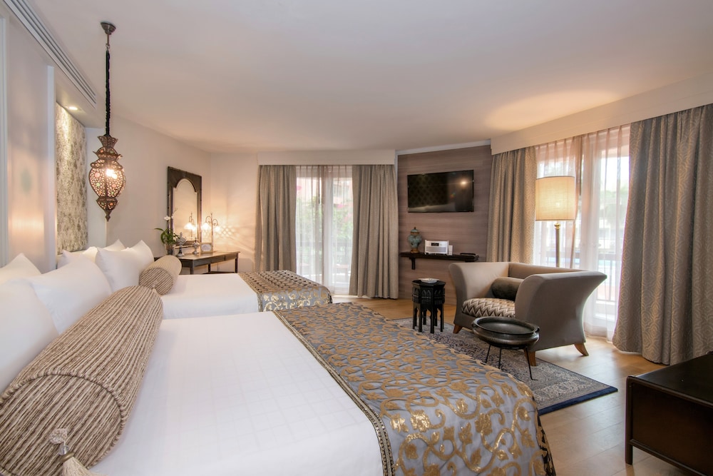 Executive Family Suite