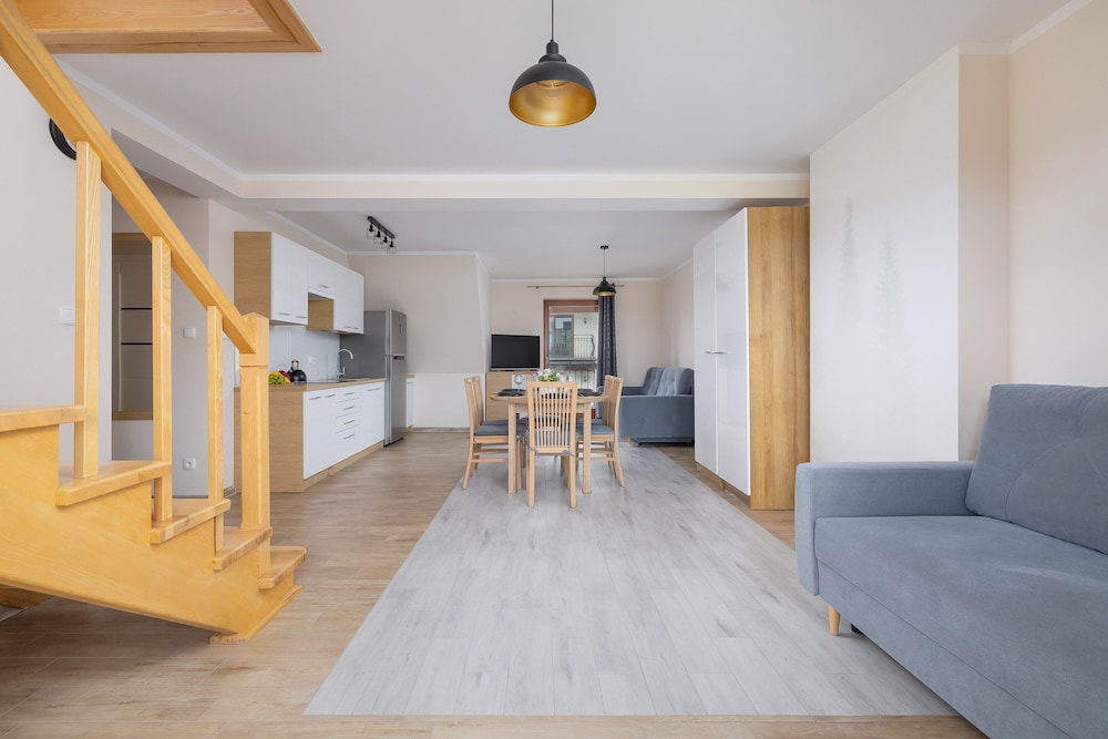 Apartment, 2 Bedrooms, 2 Bathrooms, Mountain View