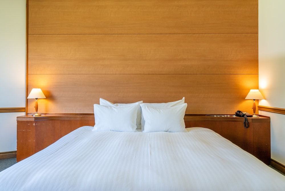 Grand Double Room, Non Smoking - Photo 2
