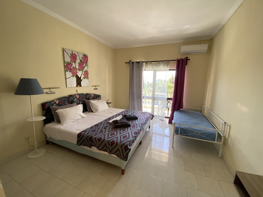 Studio, Sea View, Ground Floor photo 3