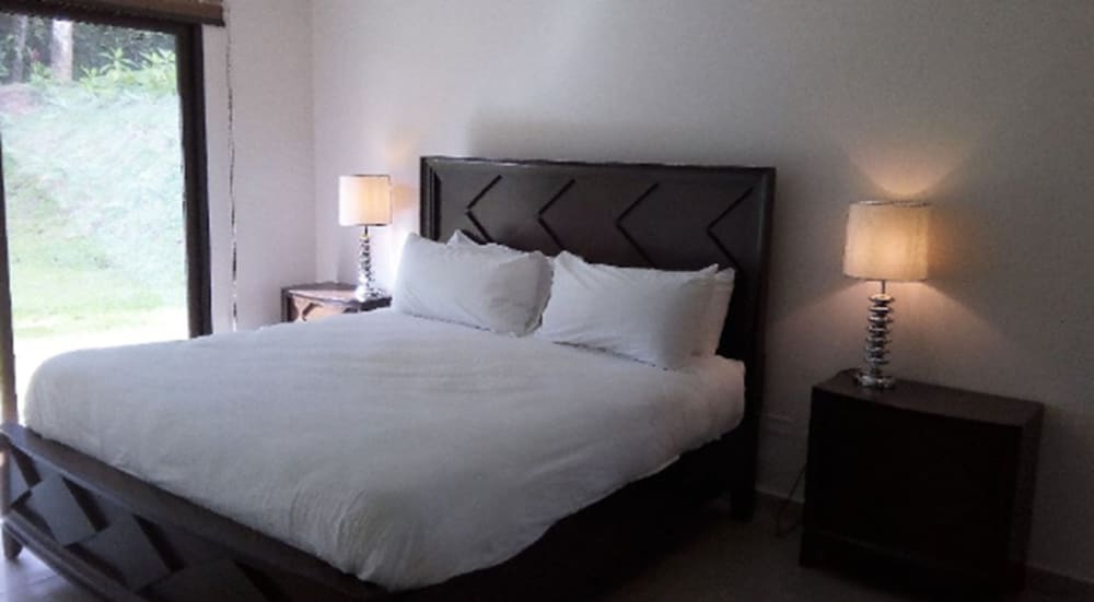 Family Duplex, 2 Bedrooms, Non Smoking, Hot Tub photo 2