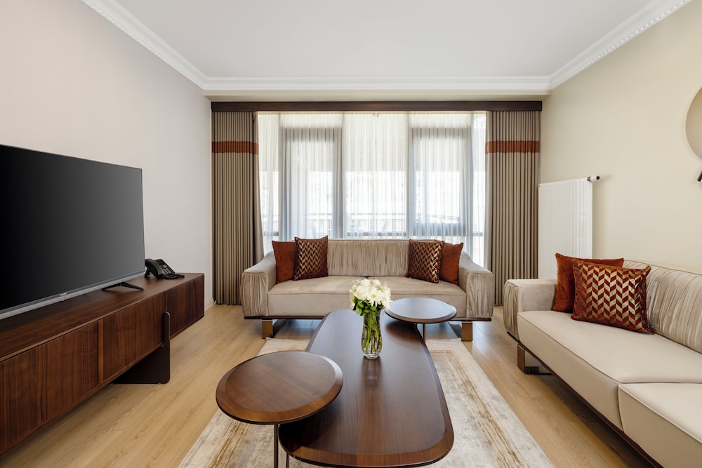 Deluxe Apartment, 1 Bedroom, Balcony photo 1