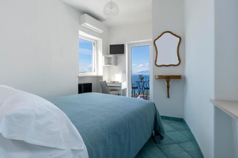 Matrimoniale Deluxe, balcone, vista mare