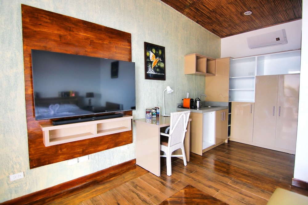 Junior Room - Photo 2