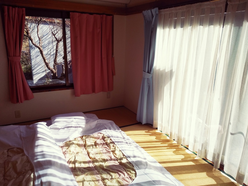Standard Japanese Style Room photo 3