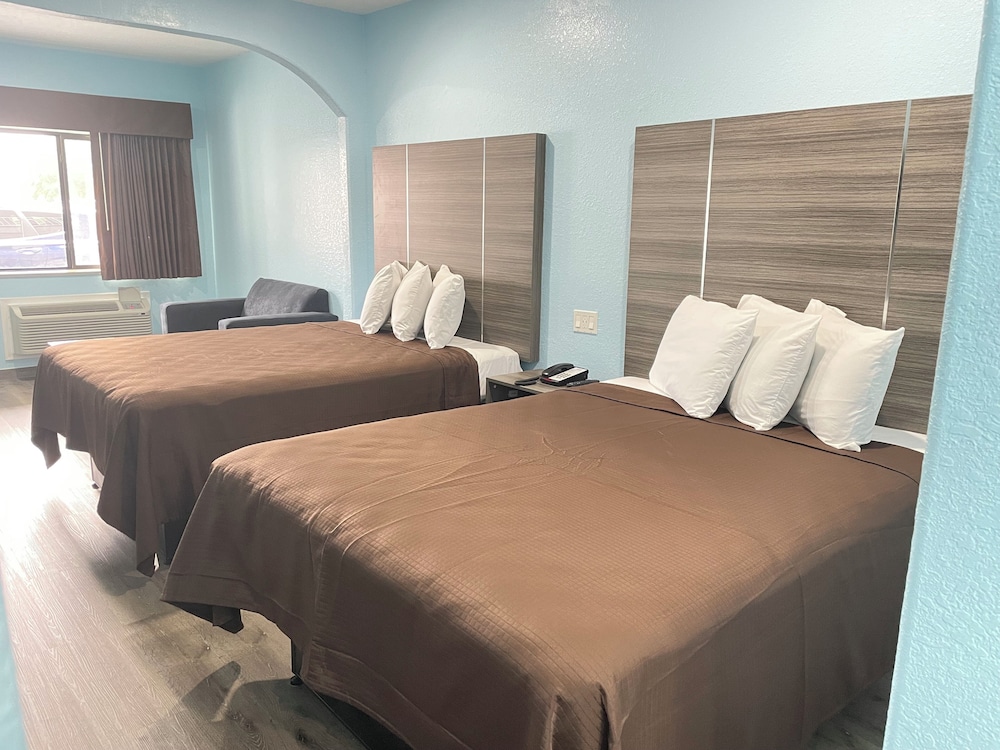 Super Stay Inn Humble IAH East, Photo 2