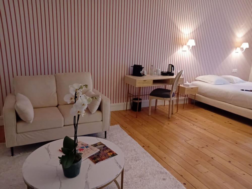 Premium Room - Photo 3