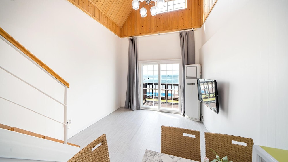 Basic Room, 1 Bedroom (203)