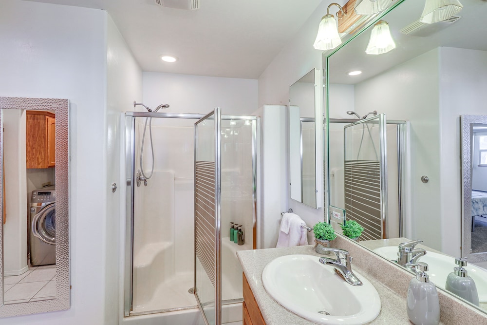 House (4 Bedrooms) photo 2