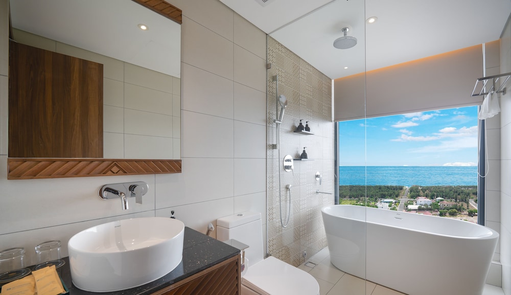 Junior Suite Panorama View - Photo 5