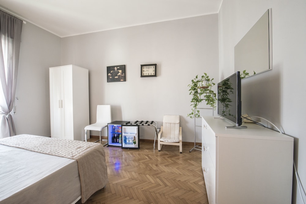 Suite, 2 Bedrooms photo 1