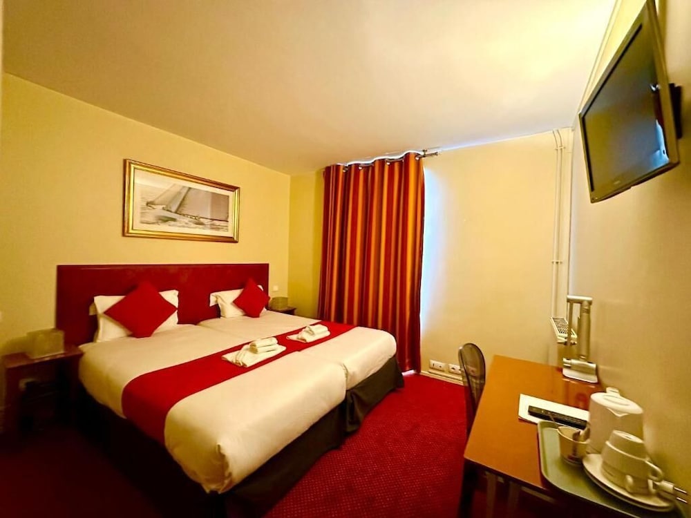 Chambre avec lits jumeaux photo 3