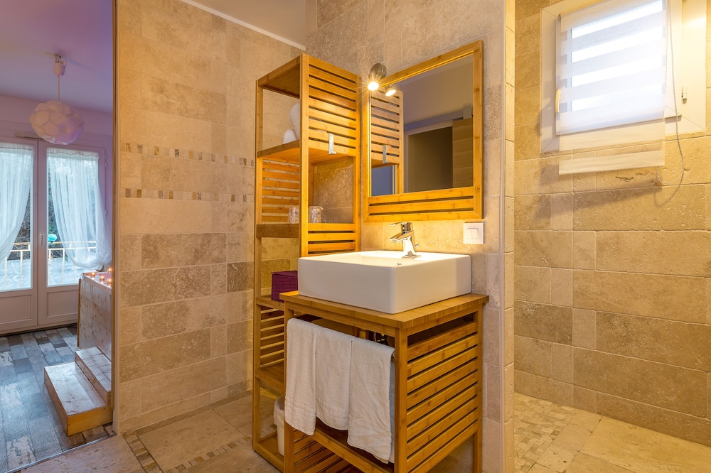 Jaccuzi Room photo 3