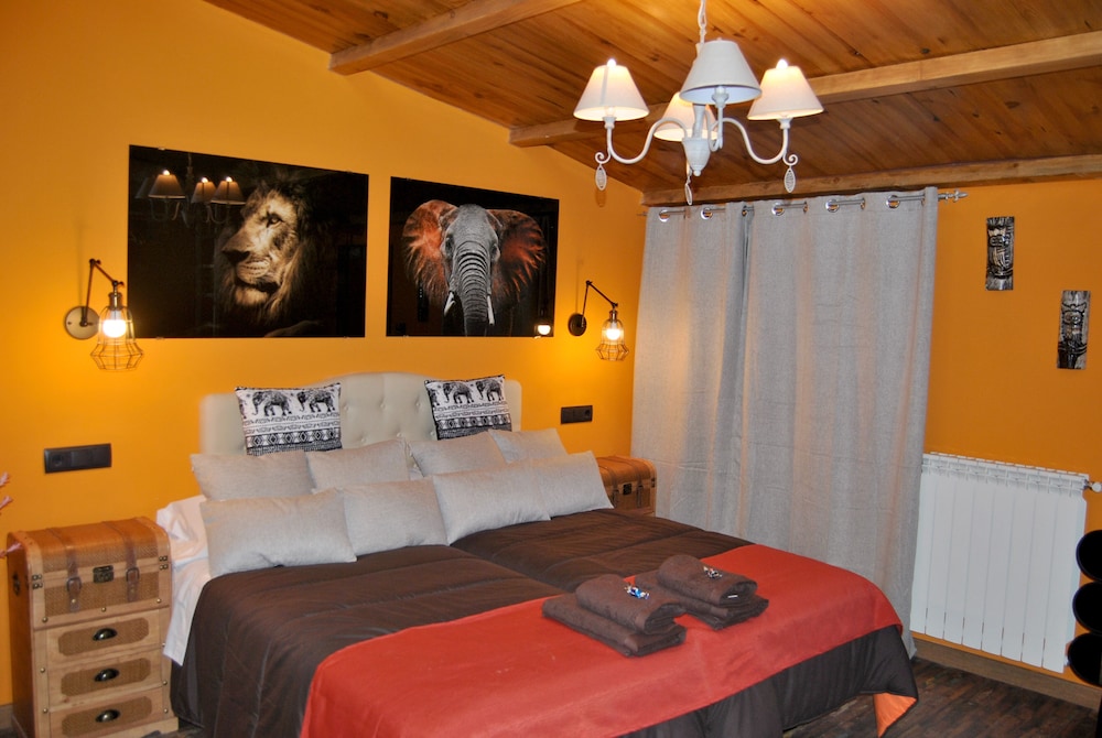 Villa de Lujo con Acceso a la Piscina (Alejandra)