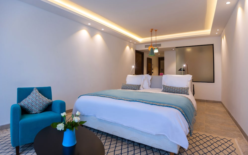 Executive Room, 1 King Bed, Beach View