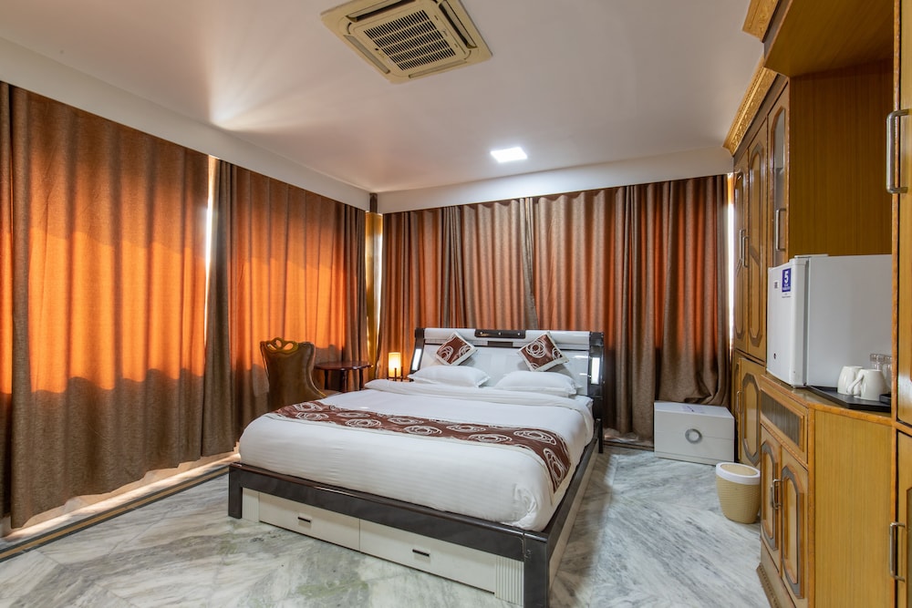 Executive Deluxe Room - Photo 3
