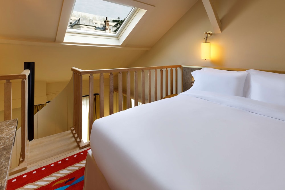 Duplex, 1 Queen Bed photo 1
