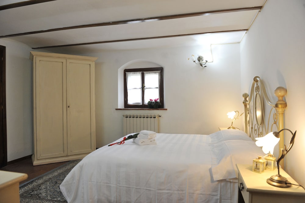 Family Apartment, 2 Bedrooms photo 2