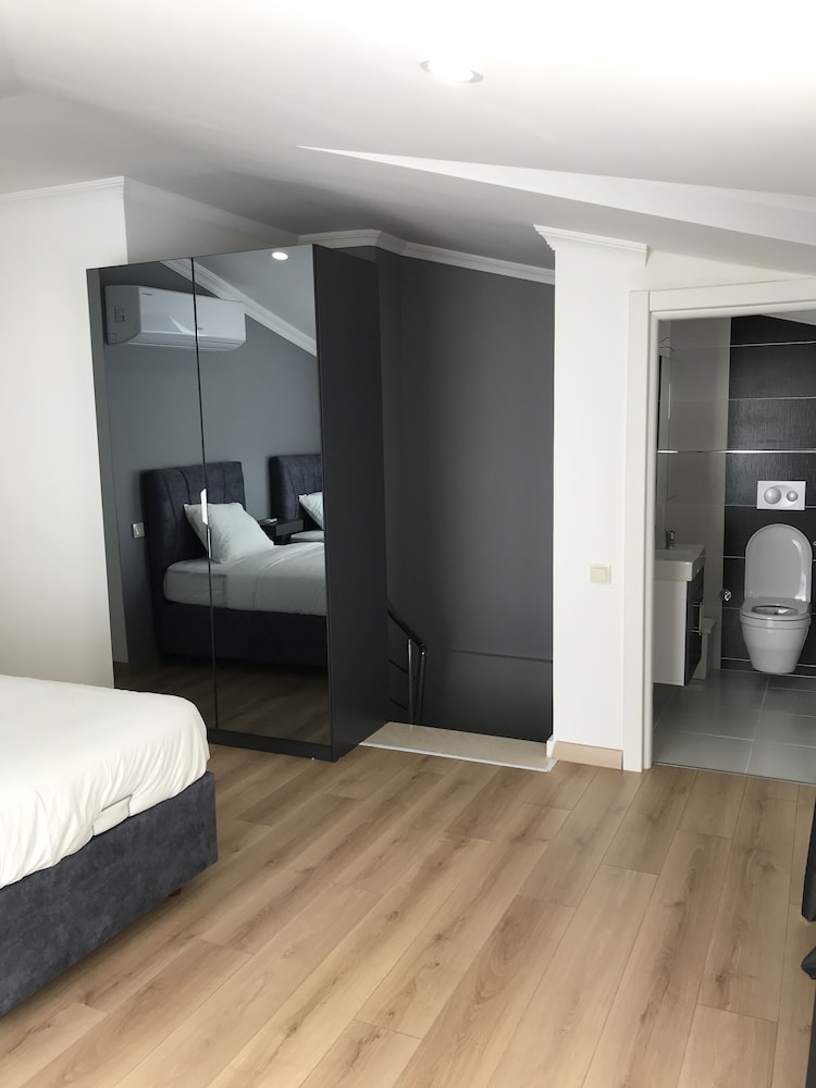 Family Apartment, 3 Bedrooms (Luca)