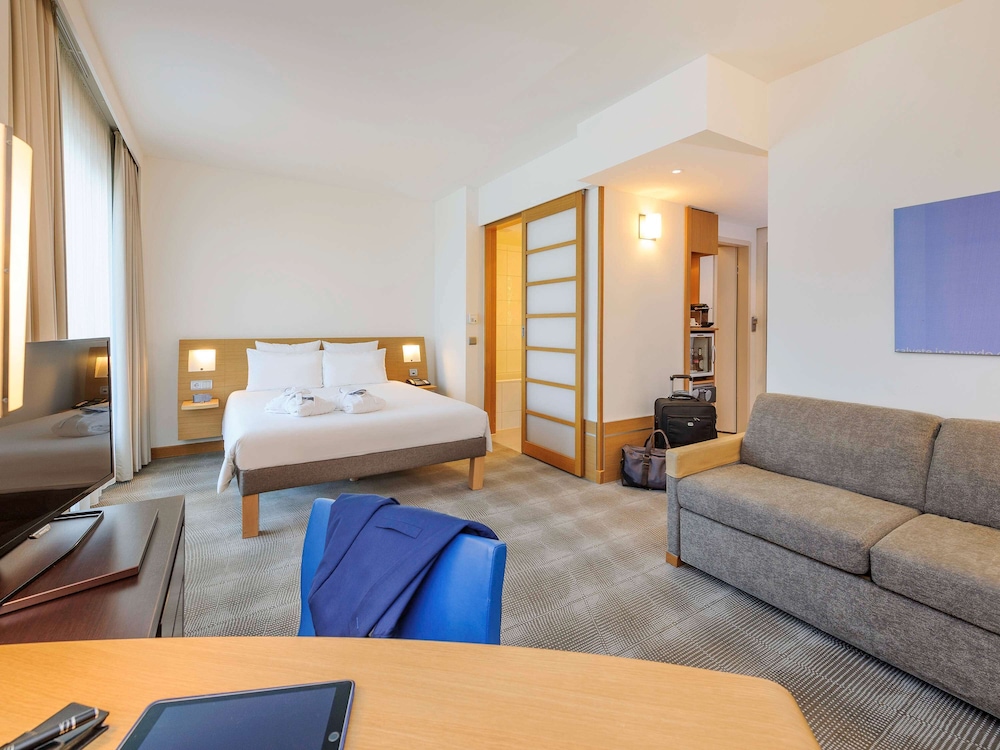 Executive Room, 1 Queen Bed photo 1