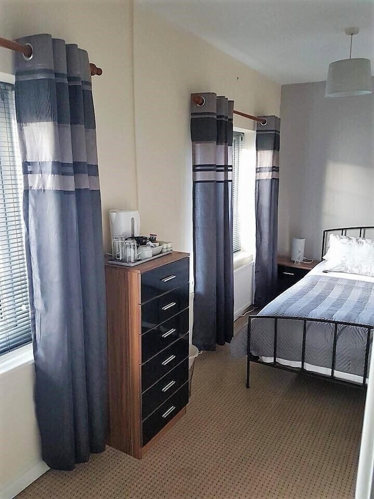 Standard Double Room, Ensuite (Room 1 ) photo 3