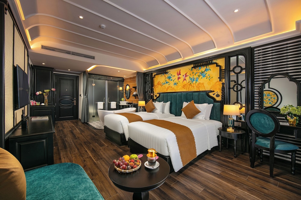 Deluxe Double or Twin Room, Balcony - Photo 5