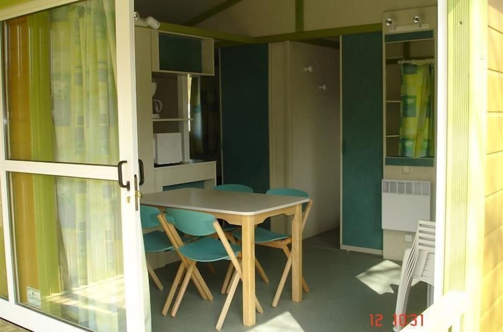 Family Chalet, 2 Bedrooms (Morea) photo 3