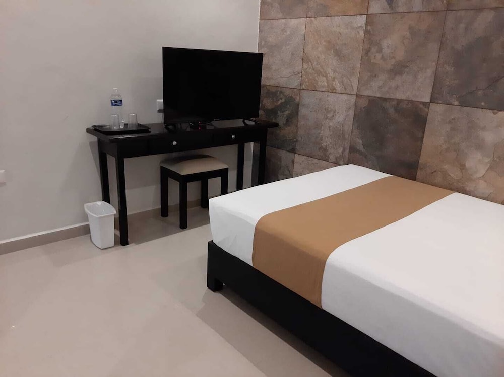 Basic Single Room photo 3