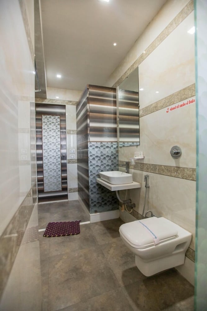 Signature Room photo 2