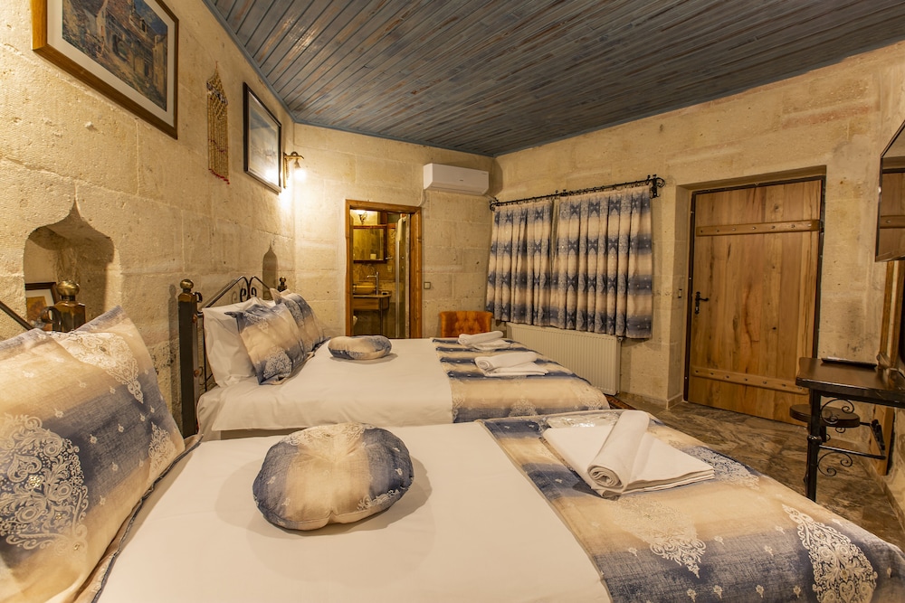 Family Triple Room photo 2