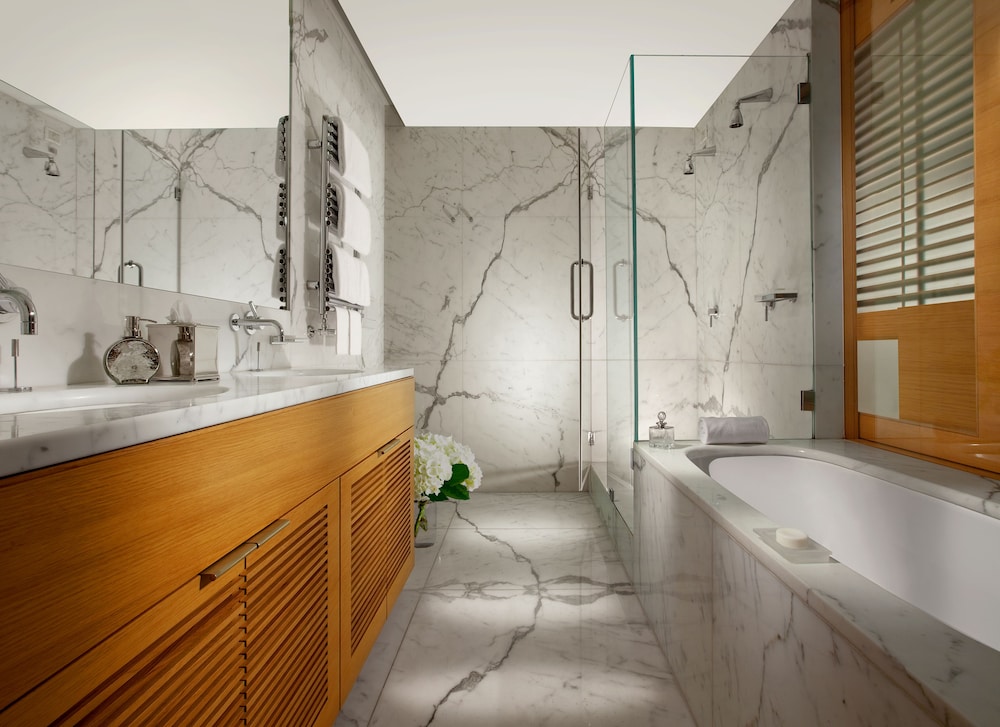 Richard Meier Executive Deluxe Room - Photo 5