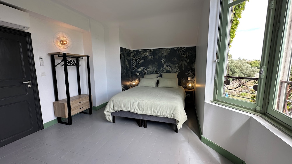 Family Triple Room, Hill View