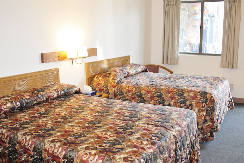 Standard Room, 2 Double Beds, Accessible photo 2