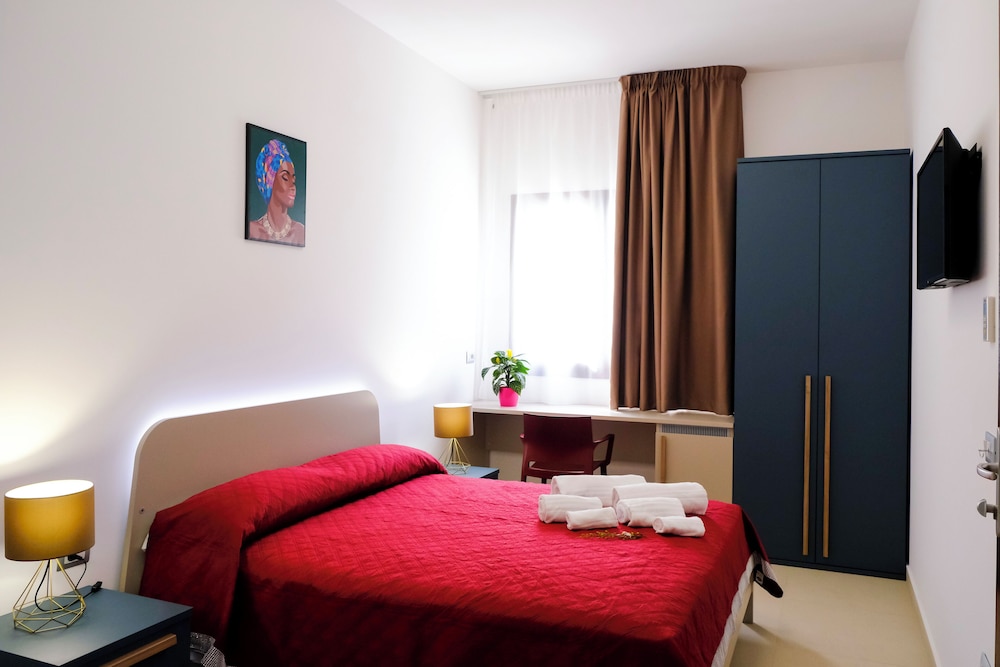 Comfort Room, Garden View