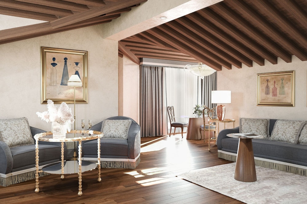 Presidential Suite